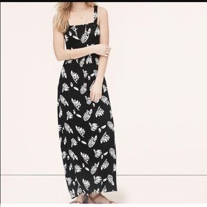 NWT Loft boho leaf print jersey knit maxi dress black white floral‎ stretch XS